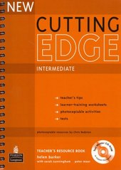 New cutting edge intermediate. Teacher´s resource book /